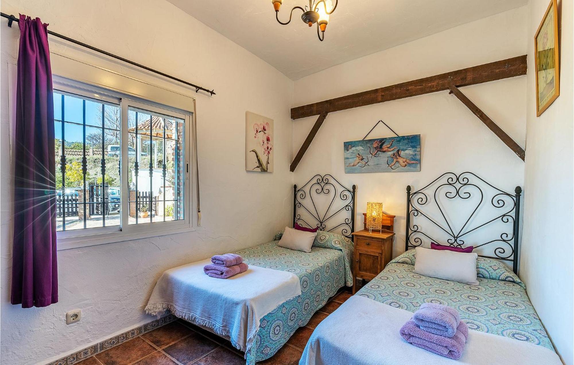 Amazing Home In Frigiliana With Kitchen Екстер'єр фото