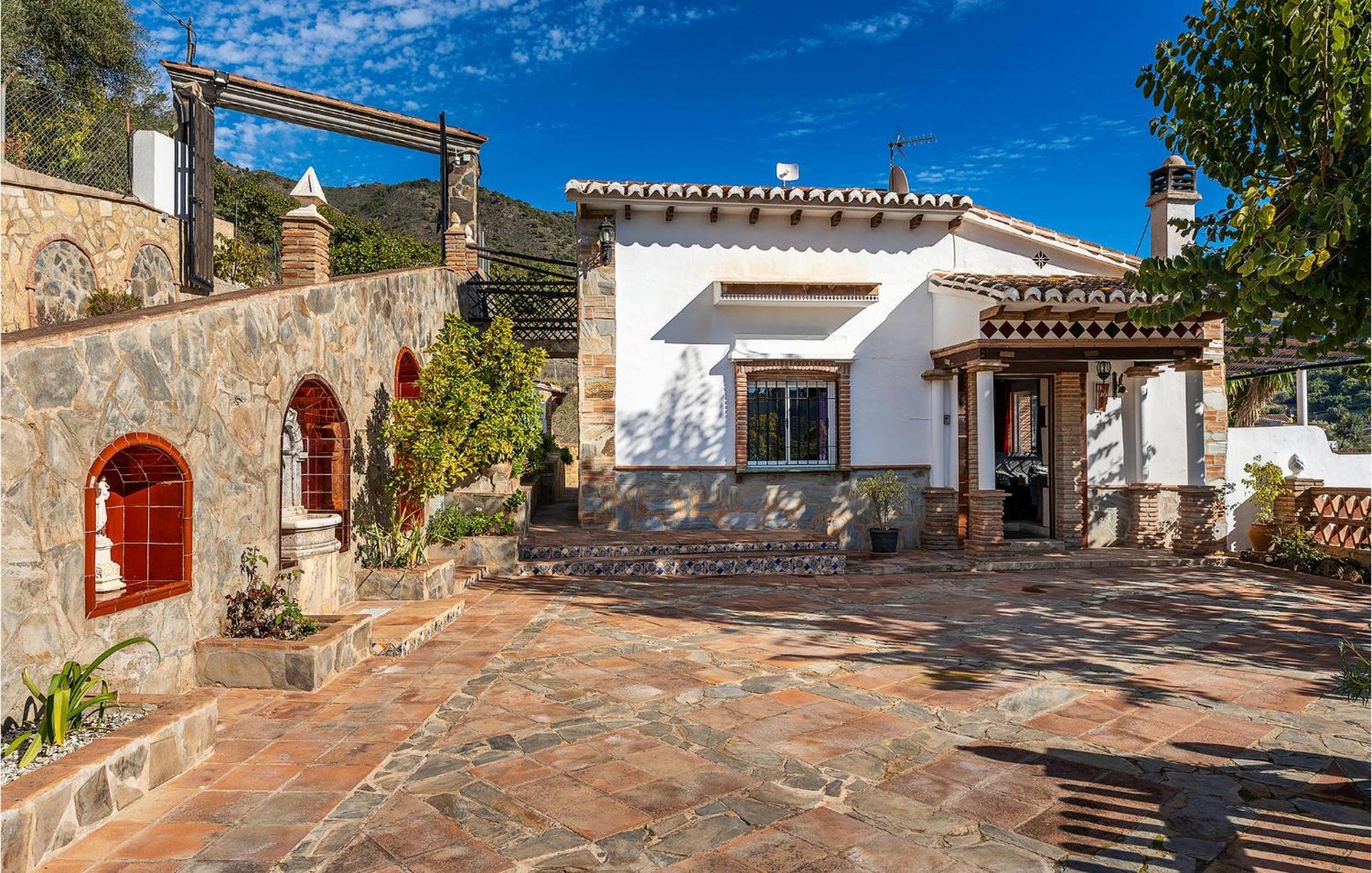 Amazing Home In Frigiliana With Kitchen Екстер'єр фото
