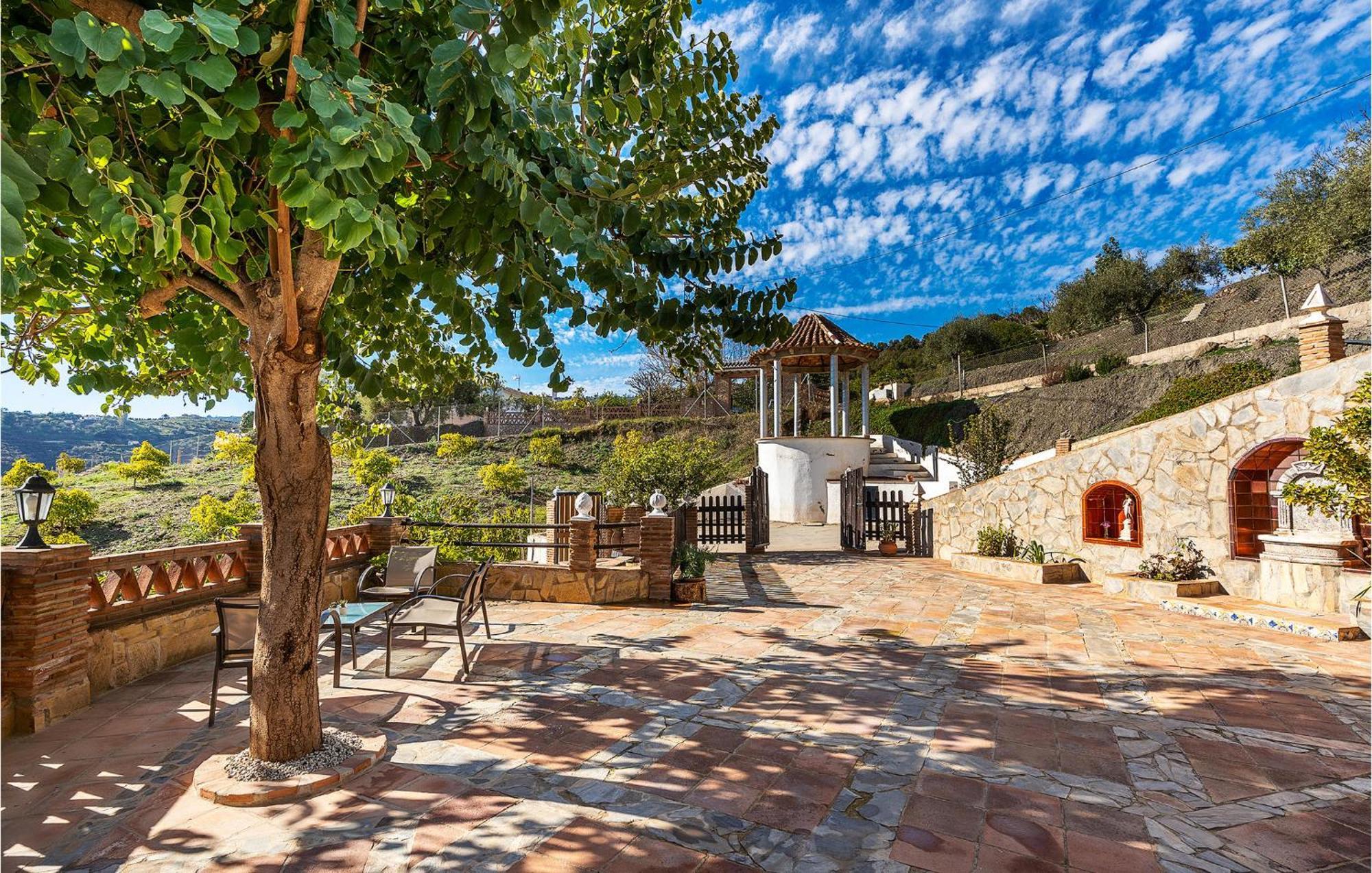 Amazing Home In Frigiliana With Kitchen Екстер'єр фото
