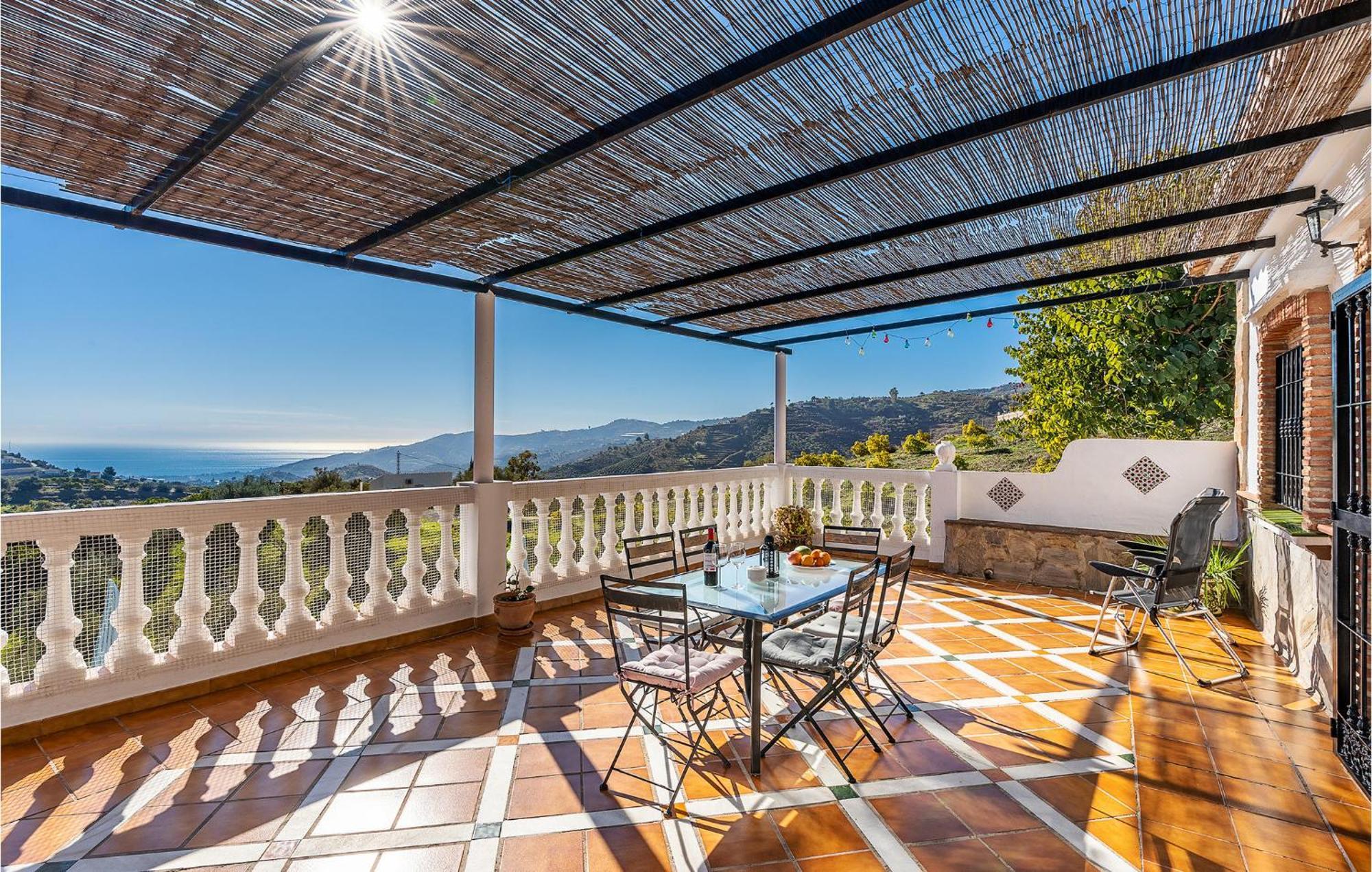 Amazing Home In Frigiliana With Kitchen Екстер'єр фото