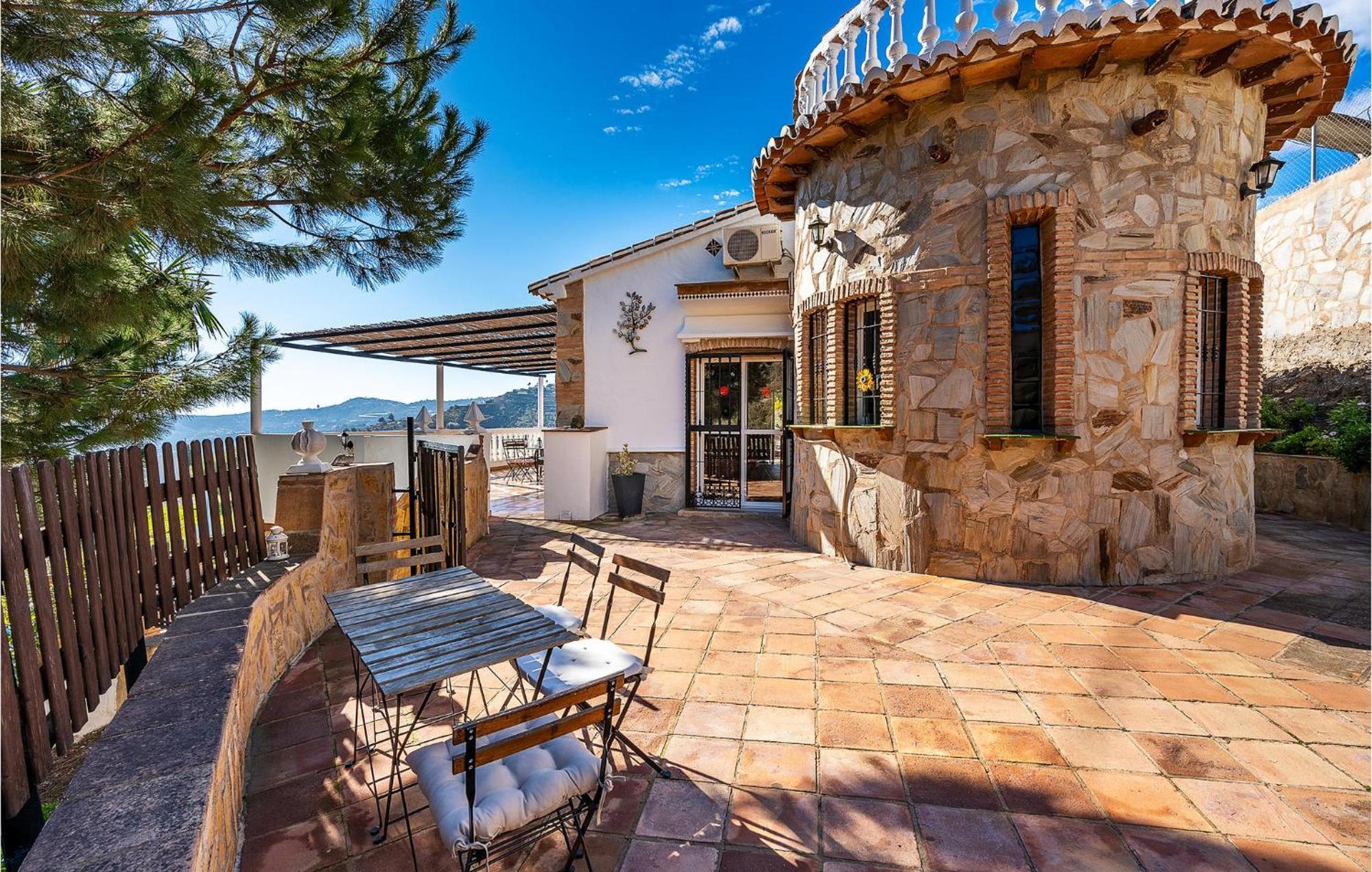 Amazing Home In Frigiliana With Kitchen Екстер'єр фото