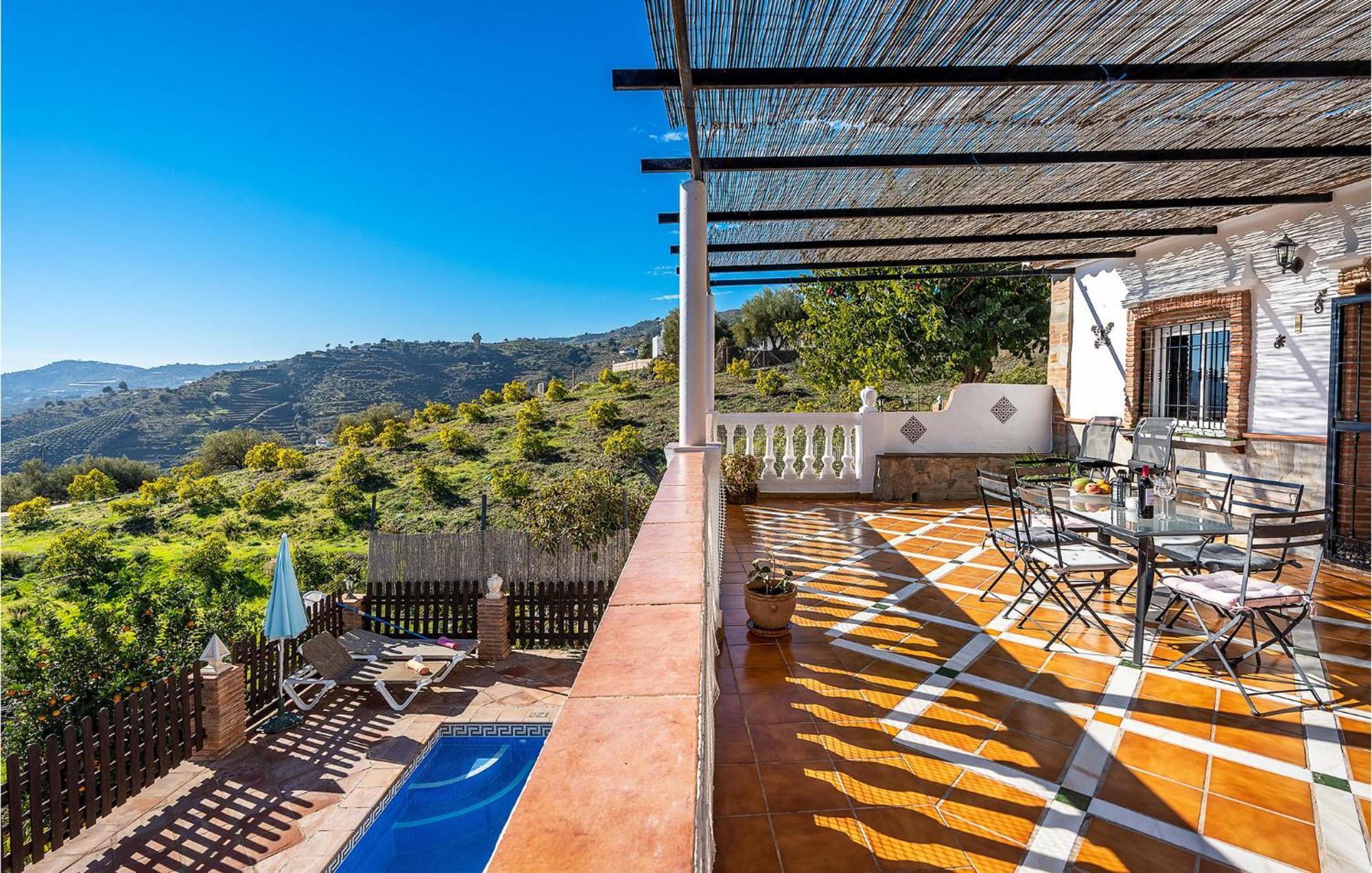 Amazing Home In Frigiliana With Kitchen Екстер'єр фото